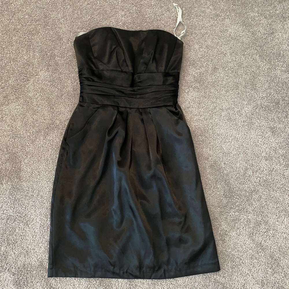 Black Satin strapless dress with pockets!